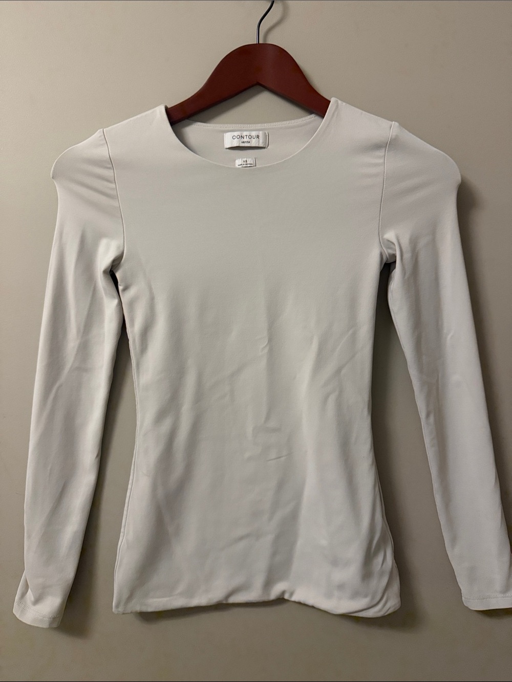 Wilfred Contour Long-Sleeve Crew Neck Top in Light Gray